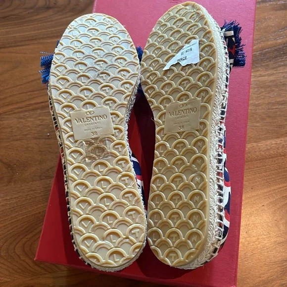 New Valentino Garavani Espadrille Flats - Picture 6 of 12